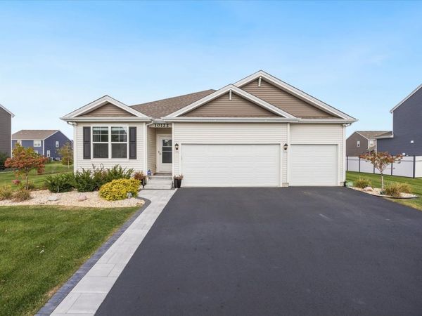 10122 Jonamac Avenue, Huntley, IL 60142