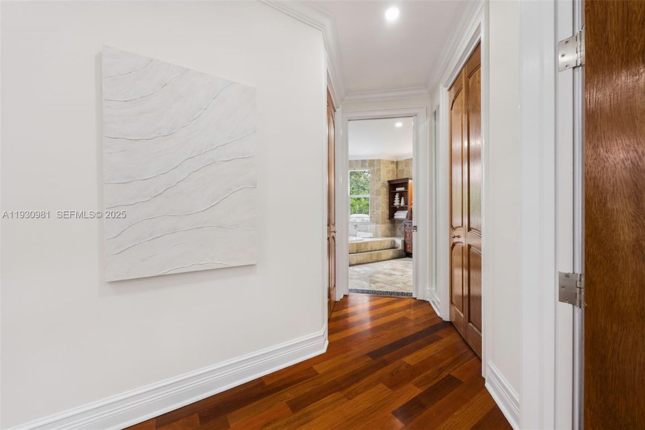 4065 Battersea Rd, Coconut Grove, FL 33133 Photo