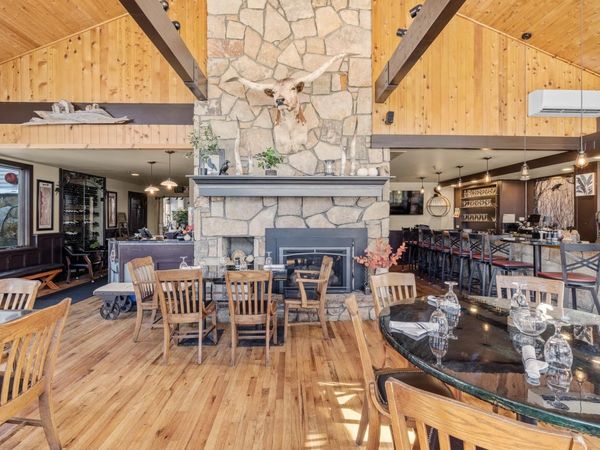 1844 Depot Street, Manchester, VT 05255