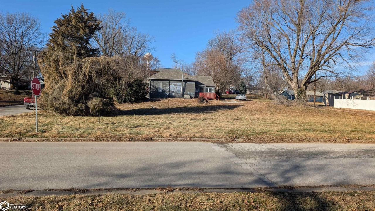 207 Cass Street, Sidney, IA 51652 Main Photo