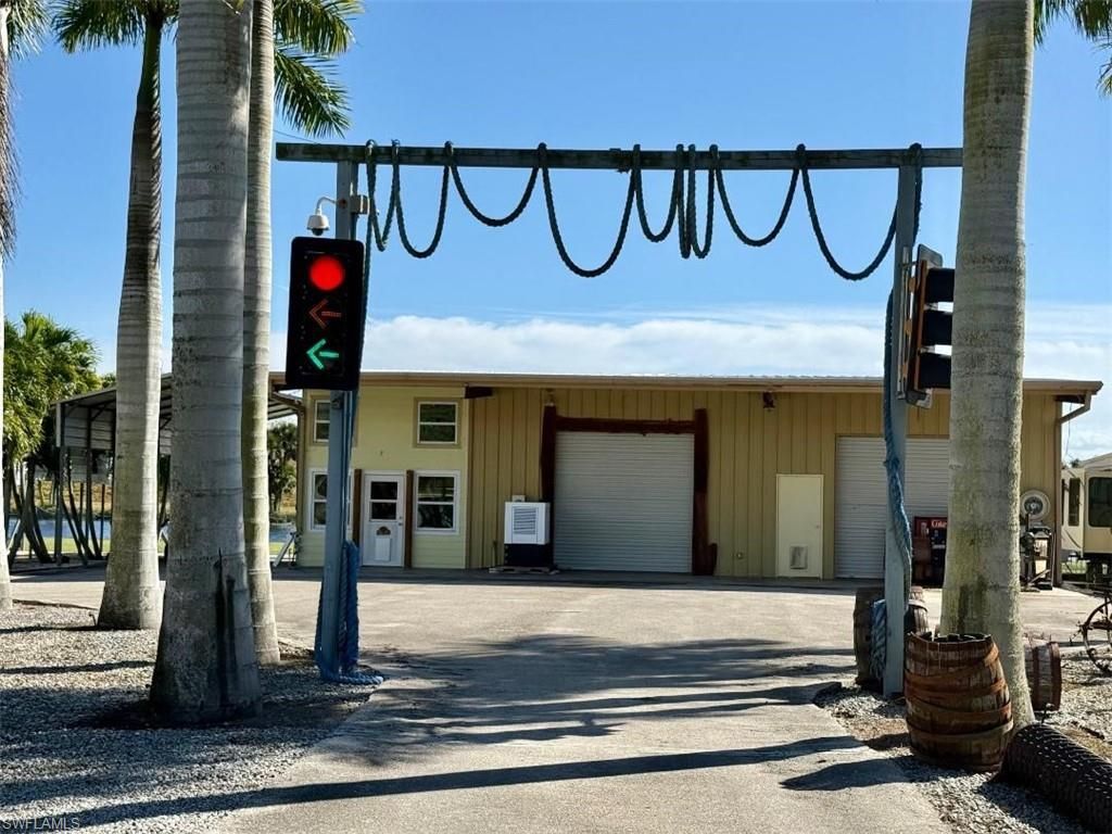 3342 County Road 721 Loop, Moore Haven, FL 33471 Photo