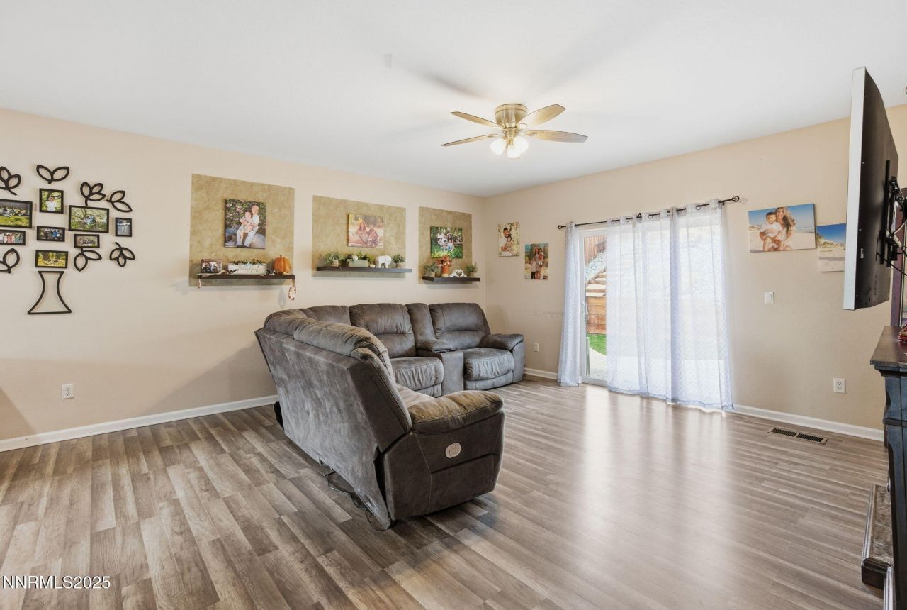 365 Orrcrest Drive, Reno, NV 89506 Photo