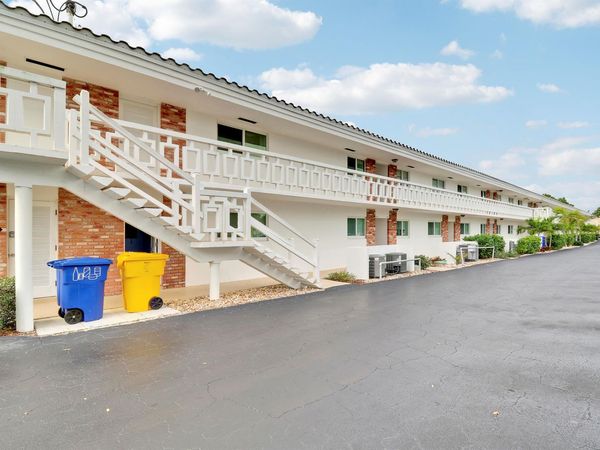 331 Tequesta Drive, Unit 212, Tequesta, FL 33469