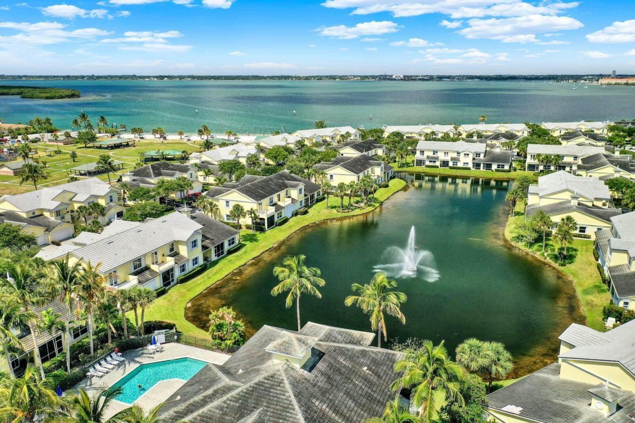 1500 Mariner Bay Boulevard, Fort Pierce, FL 34949 Photo