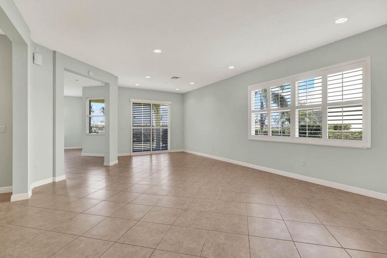 1500 Mariner Bay Boulevard, Fort Pierce, FL 34949 Photo