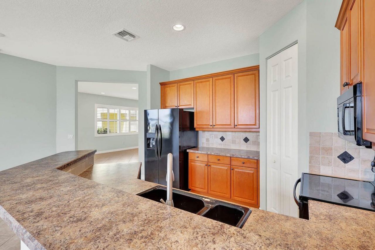 1500 Mariner Bay Boulevard, Fort Pierce, FL 34949 Photo