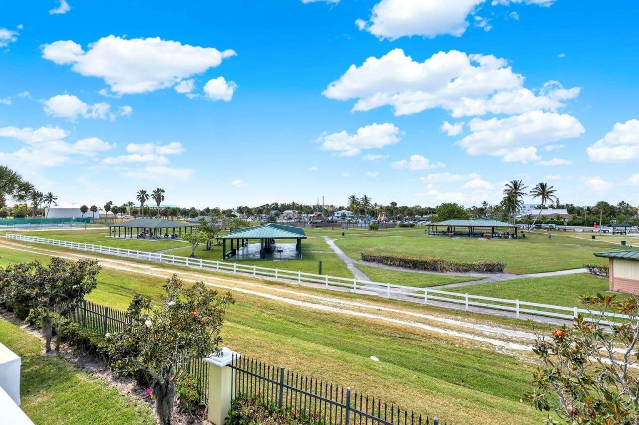 1500 Mariner Bay Boulevard, Fort Pierce, FL 34949 Photo