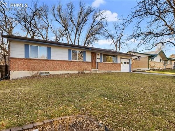 1627 Apache Trail, Colorado Springs, CO 80905