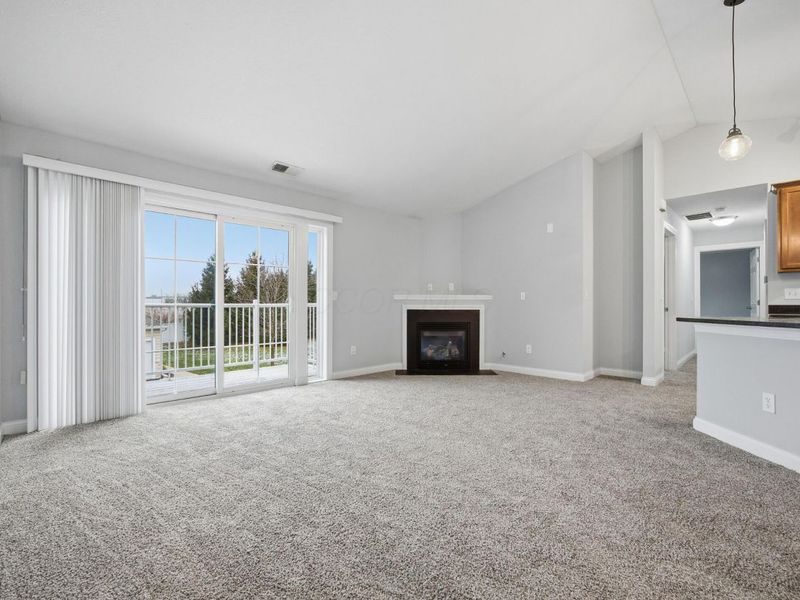 4222 Bradhurst Drive, Unit 15, Dublin, OH 43016 Photo 10