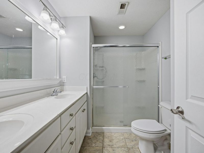 4222 Bradhurst Drive, Unit 15, Dublin, OH 43016 Photo 20