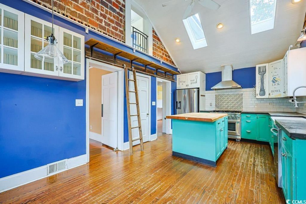 509 Beaty St. Photo 7