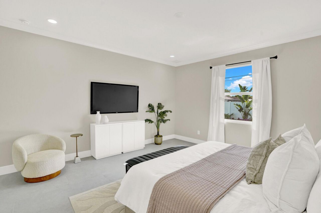 18 SW 6th Street, Delray Beach, FL 33444 Photo