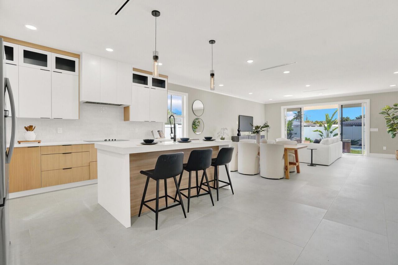 18 SW 6th Street, Delray Beach, FL 33444 Photo