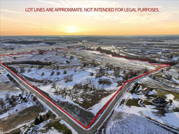 139 AC DOGWOOD Road, COUNCIL BLUFFS, IA 51503