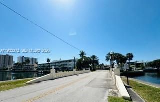 450 Paradise Isle Blvd, Unit 302, Hallandale Beach, FL 33009 Photo