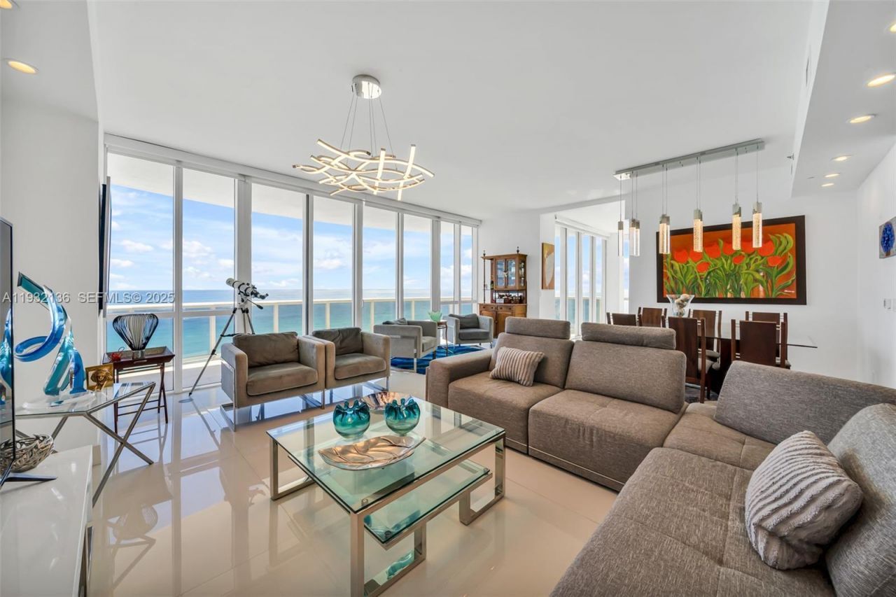 16001 Collins Ave , Unit 701, Sunny Isles Beach, FL 33160 Photo