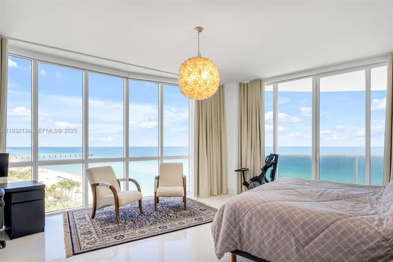 16001 Collins Ave , Unit 701, Sunny Isles Beach, FL 33160 Photo