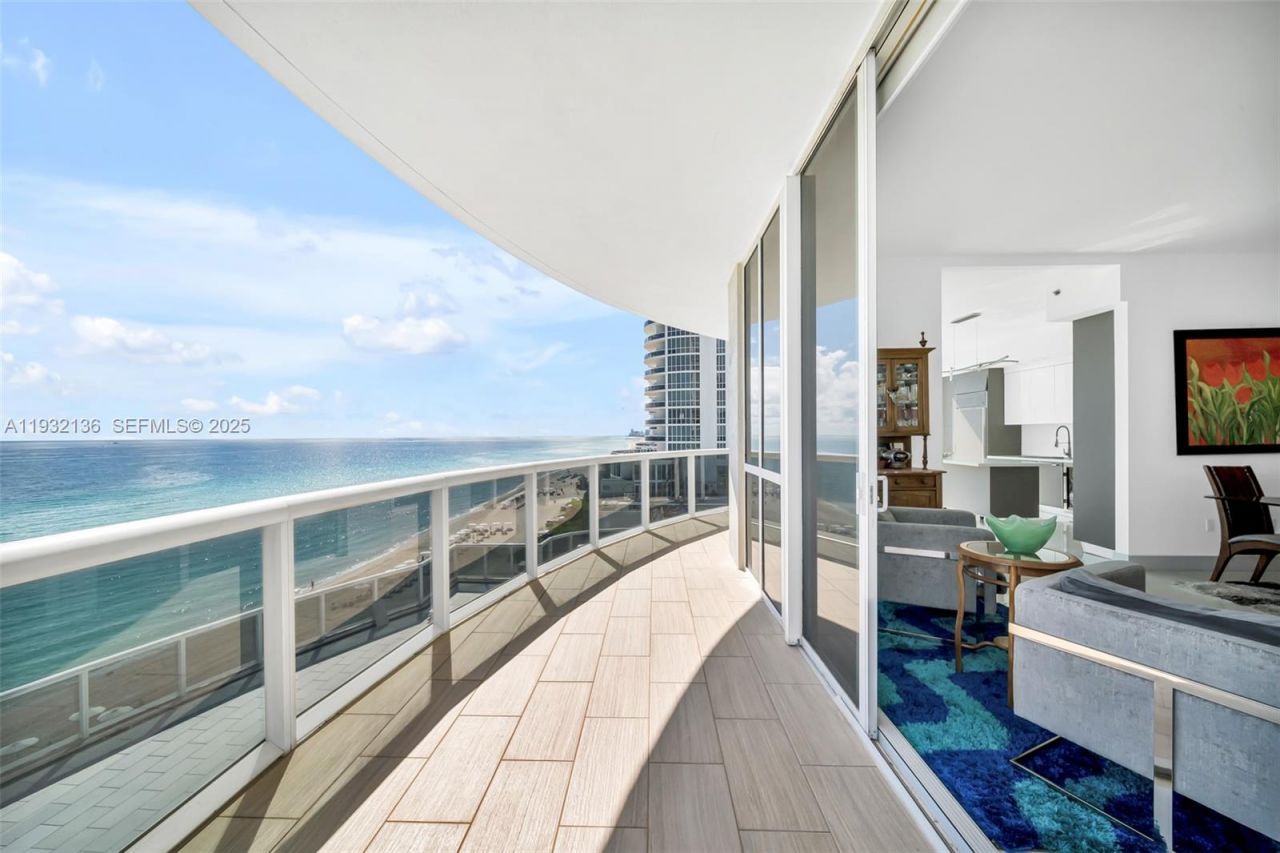 16001 Collins Ave , Unit 701, Sunny Isles Beach, FL 33160 Photo