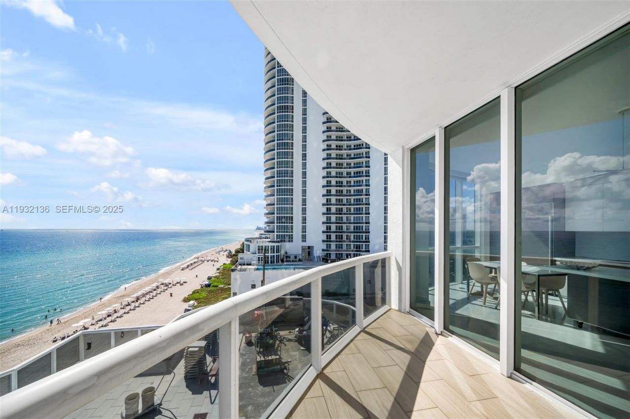 16001 Collins Ave , Unit 701, Sunny Isles Beach, FL 33160 Photo