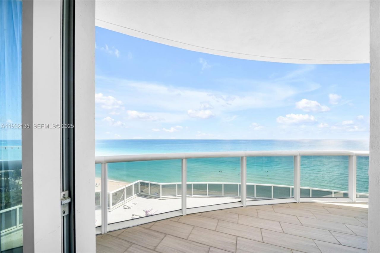16001 Collins Ave , Unit 701, Sunny Isles Beach, FL 33160 Photo