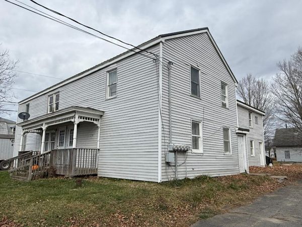296 Main Street, Corinth, ME 04427