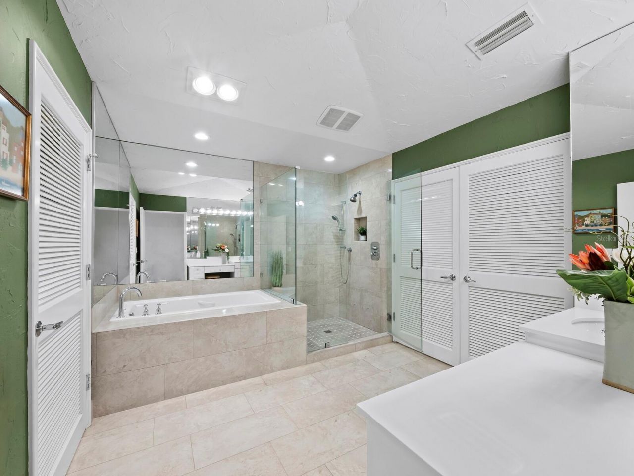 3040 Grand Bay Boulevard, Unit 234, Longboat Key, FL 34228 Photo