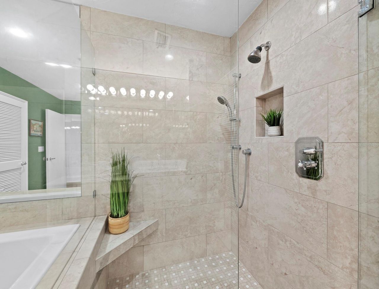 3040 Grand Bay Boulevard, Unit 234, Longboat Key, FL 34228 Photo