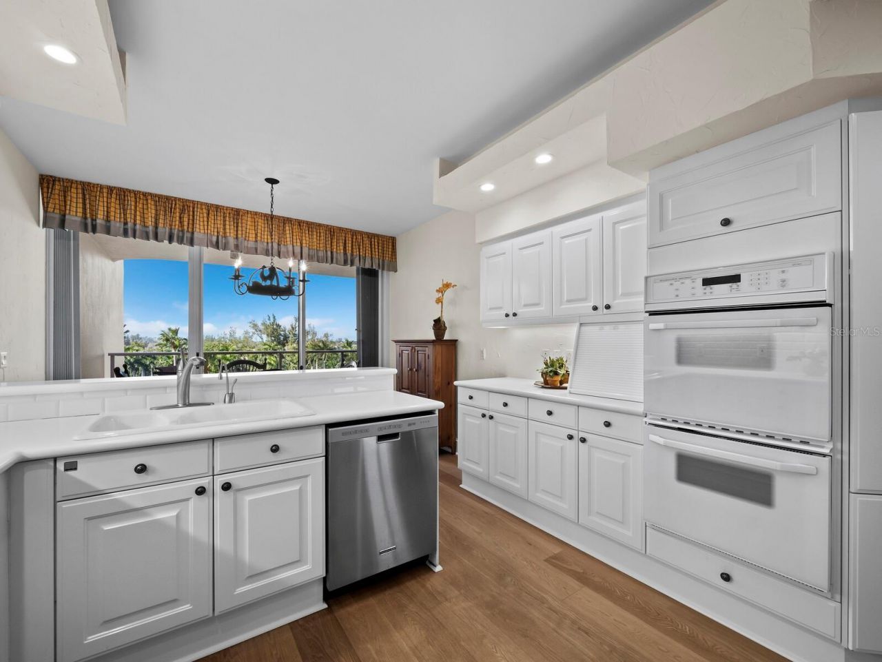 3040 Grand Bay Boulevard, Unit 234, Longboat Key, FL 34228 Photo