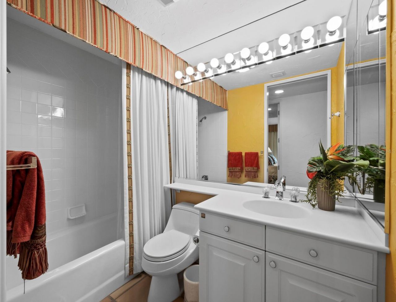 3040 Grand Bay Boulevard, Unit 234, Longboat Key, FL 34228 Photo