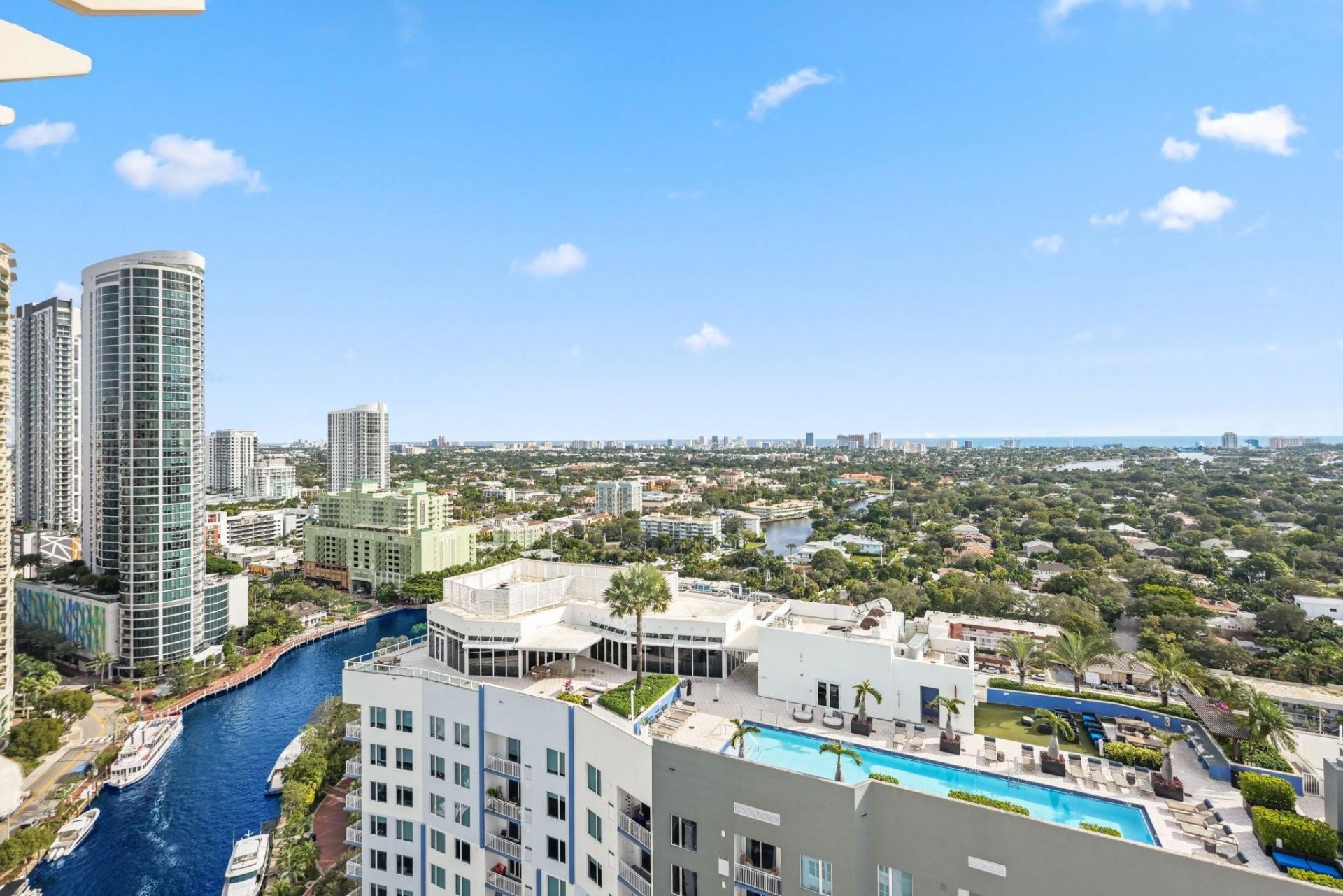 511 SE 5th Avenue, Unit 2412, Fort Lauderdale, FL 33301 Photo