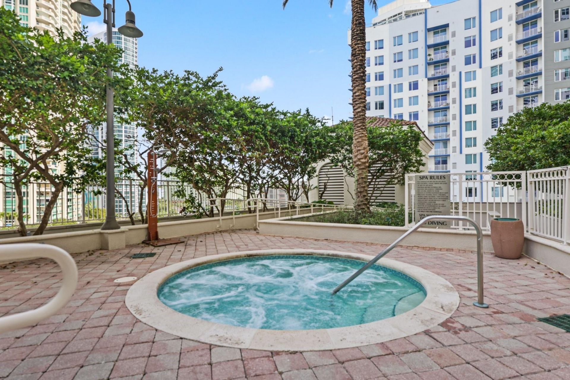 511 SE 5th Avenue, Unit 2412, Fort Lauderdale, FL 33301 Photo