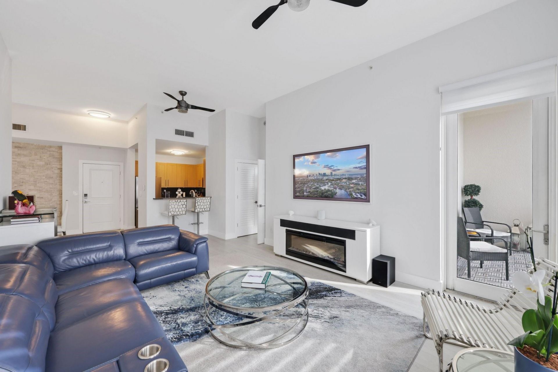 511 SE 5th Avenue, Unit 2412, Fort Lauderdale, FL 33301 Photo