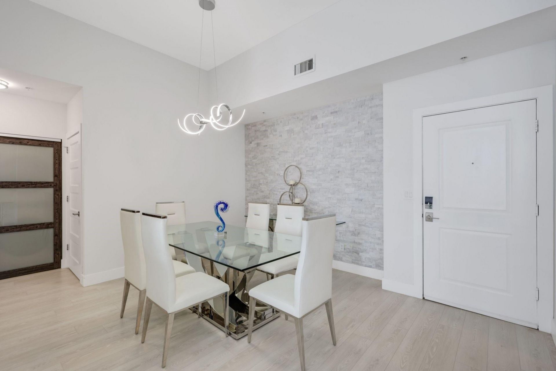 511 SE 5th Avenue, Unit 2412, Fort Lauderdale, FL 33301 Photo