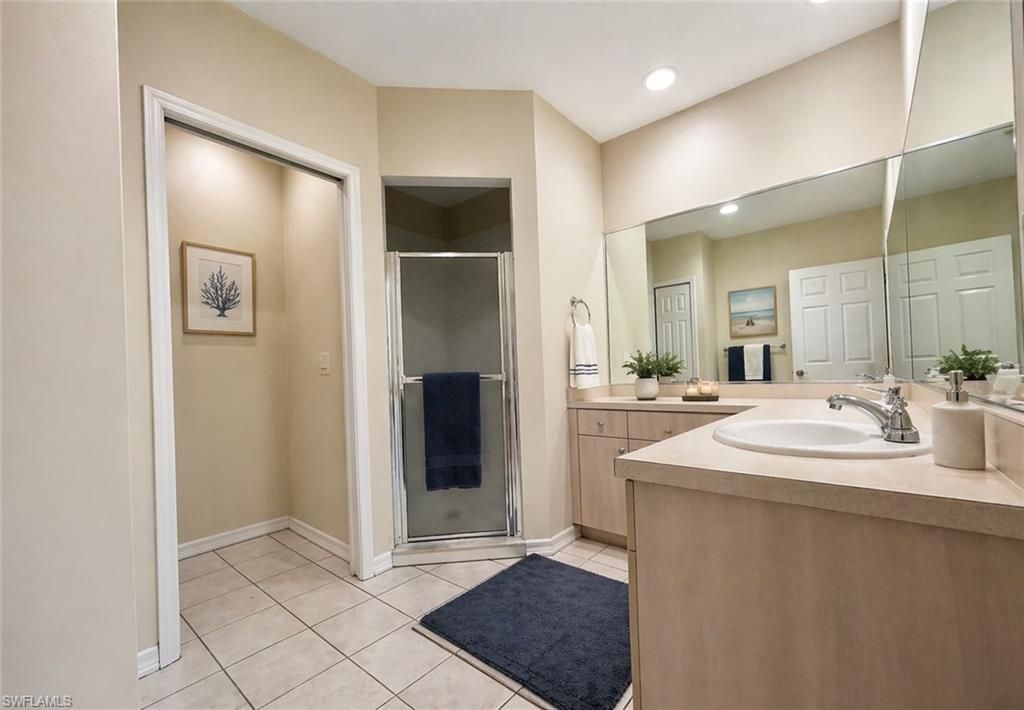 909 SW 47th Ter, Unit 201, Cape Coral, FL 33914 Photo