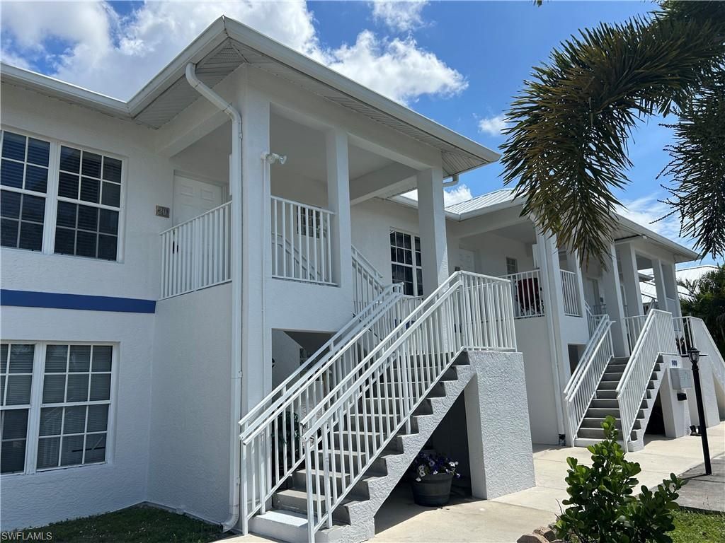 909 SW 47th Ter, Unit 201, Cape Coral, FL 33914 Photo