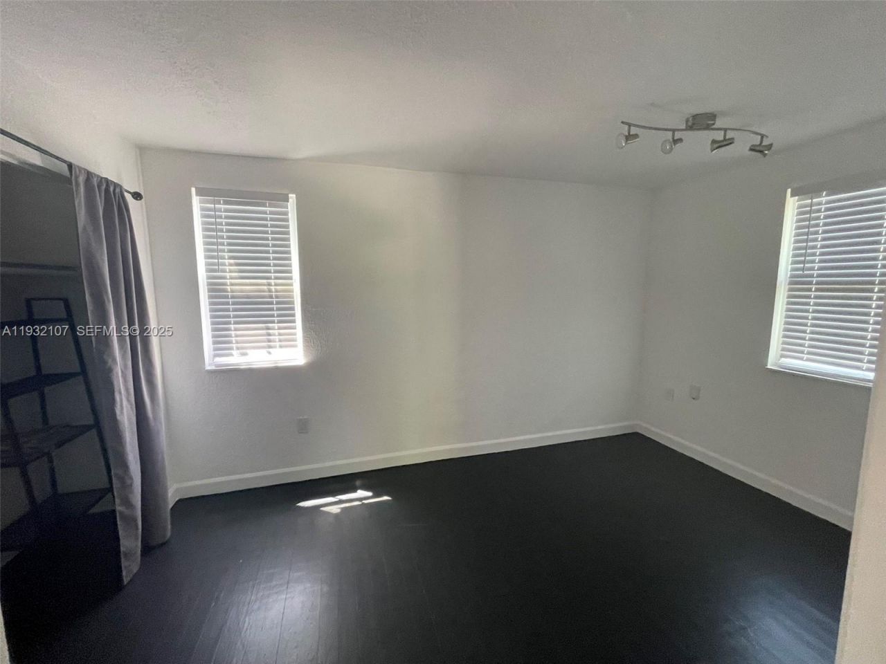 210 NE 110th St, Miami, FL 33161 Photo