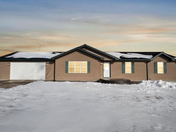 W934 510th AVENUE, Elmwood, WI 54740