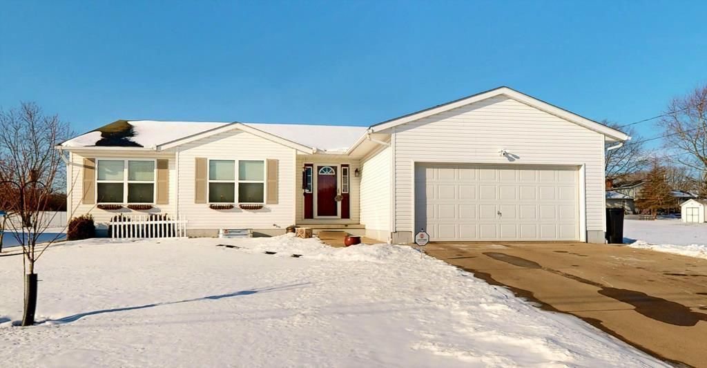 961 N Neil Circle, Mansfield, OH 44903 Main Photo