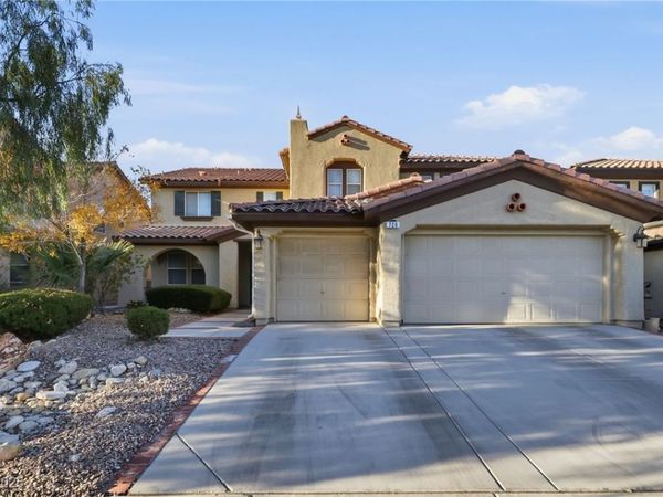 726 Canary Wharf Drive, Las Vegas, NV 89178
