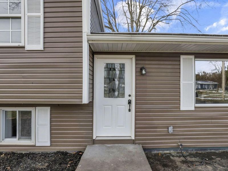 68 3rd Avenue SW, Etna, OH 43062 Photo 4