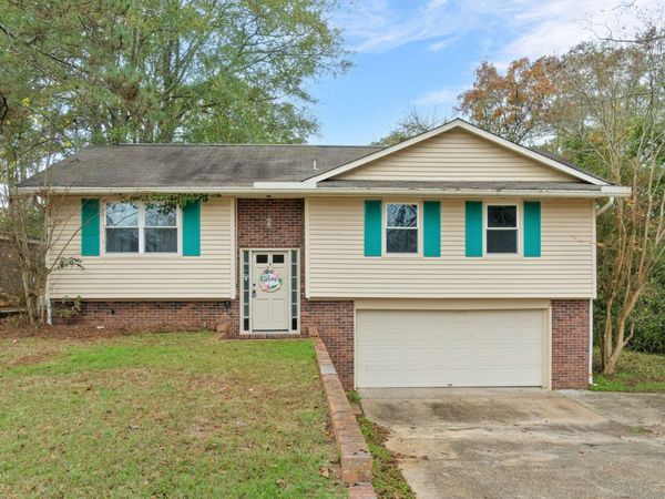 511 Westover Dr., Hattiesburg, MS 39402