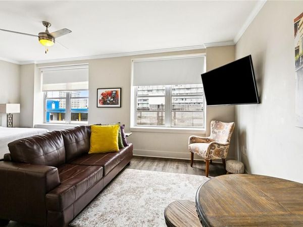 1111 TULANE Avenue, Unit 704, New Orleans, LA 70112