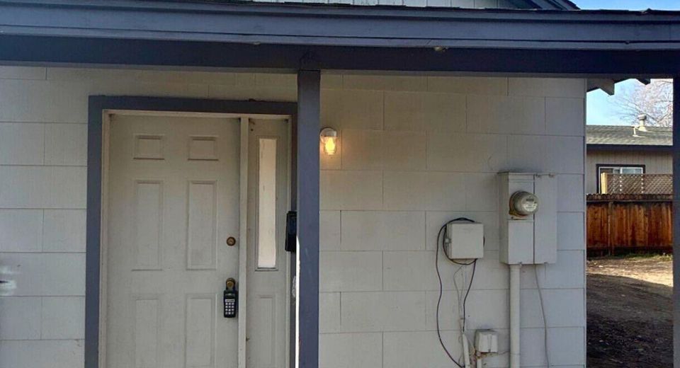 1058 G Street, Unit 1/2, Sparks, NV 89431 Photo