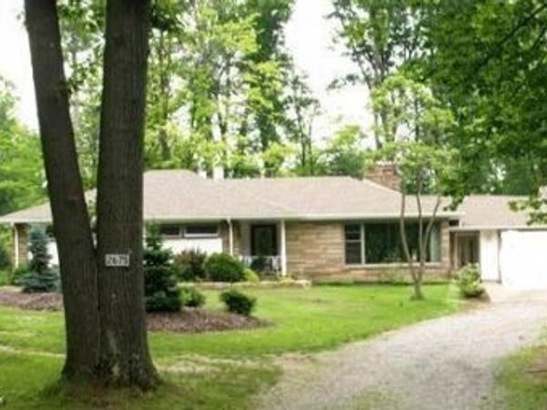 2675 Seifert Lewis Road, Hubbard, OH 44425