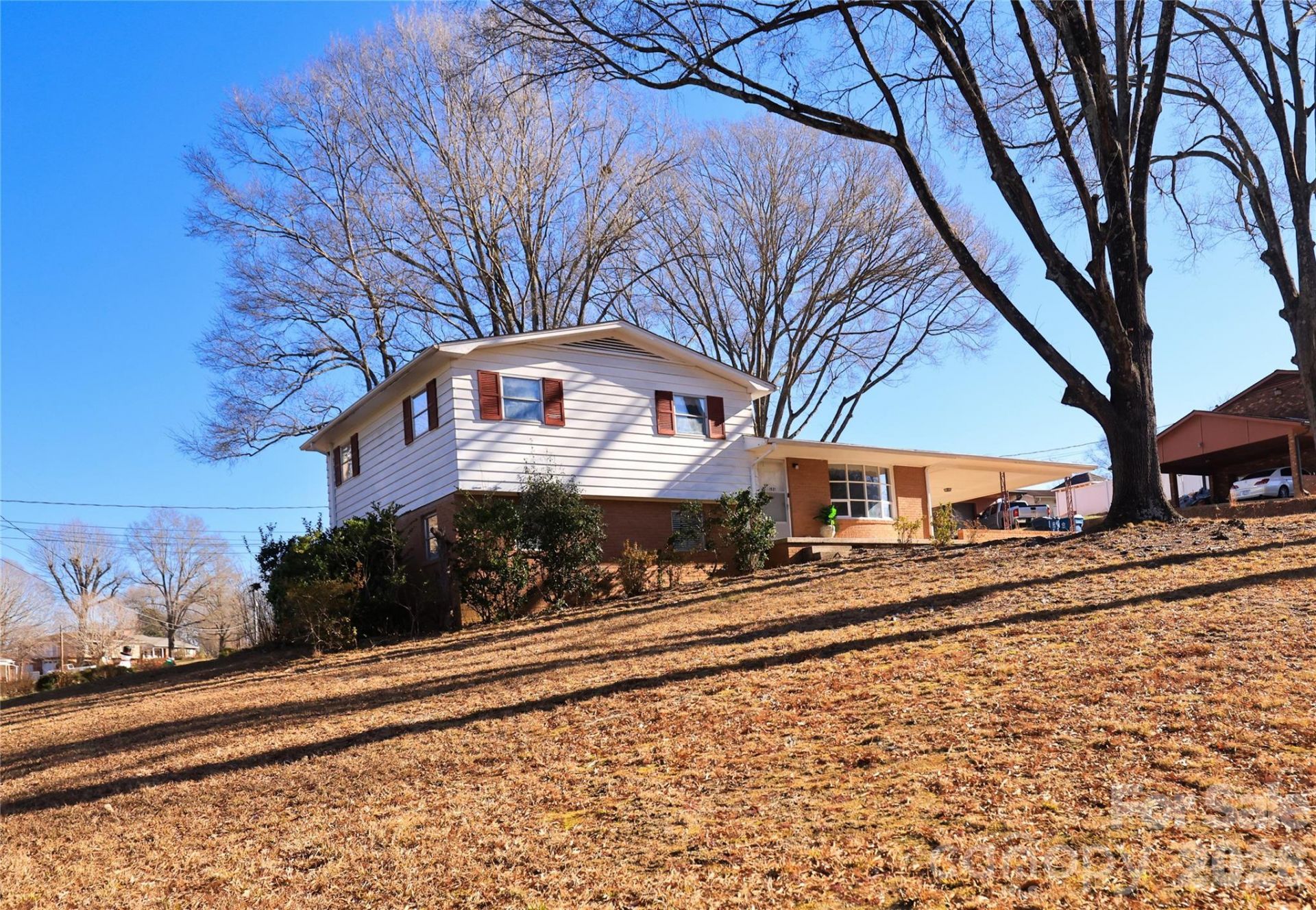 1521 19th Street Sw, Hickory, NC 28602 Main Photo