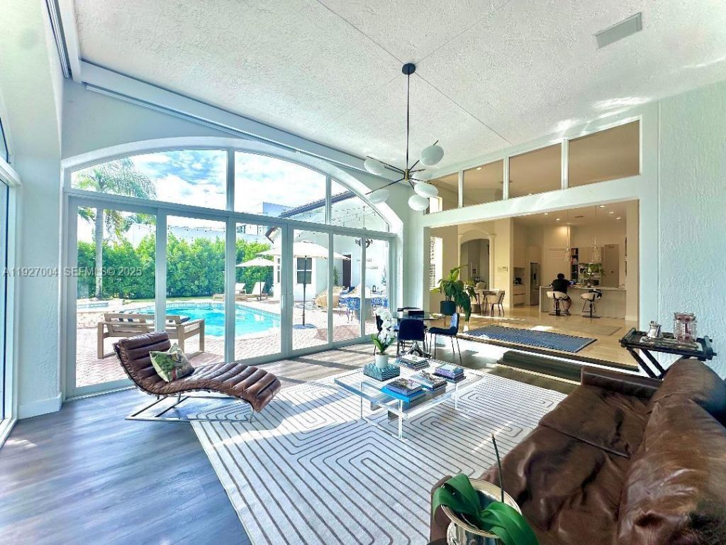 19038 Park Ridge St, Weston, FL 33332 Photo