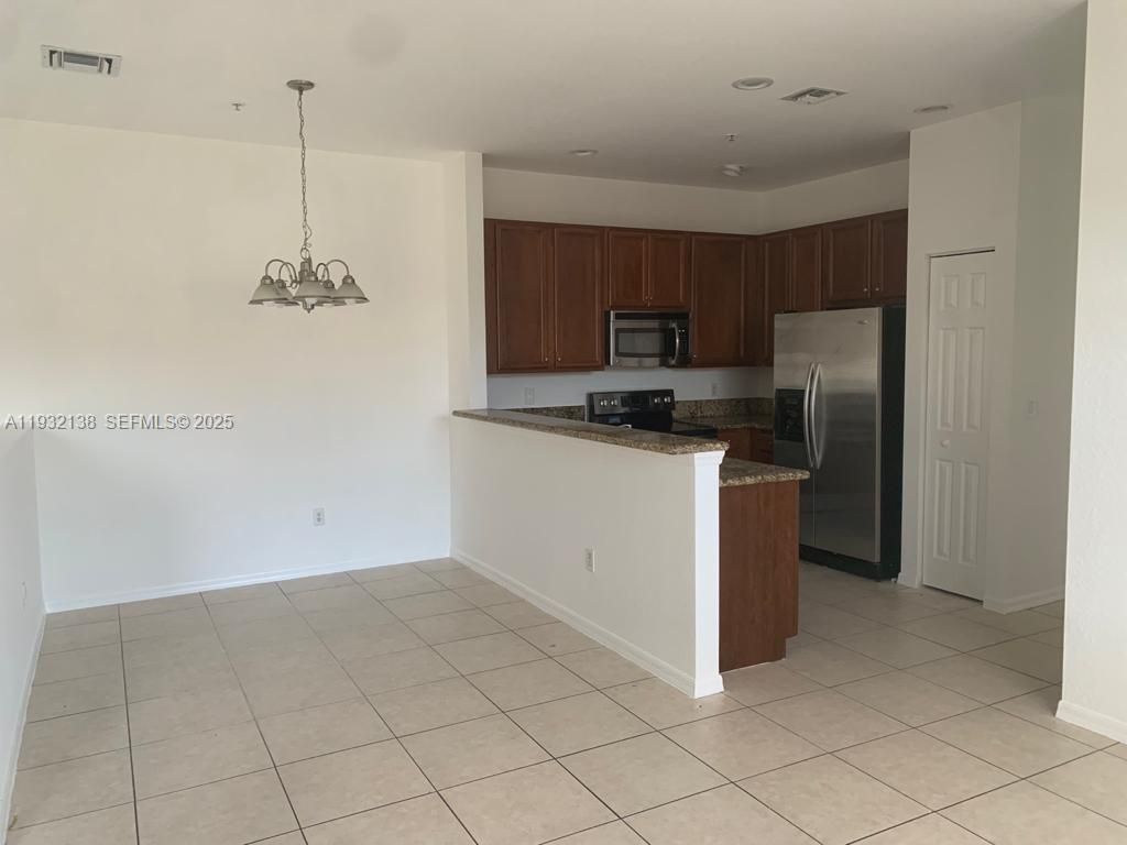 9070 Preston Pl , Unit 9070, Tamarac, FL 33321 Photo