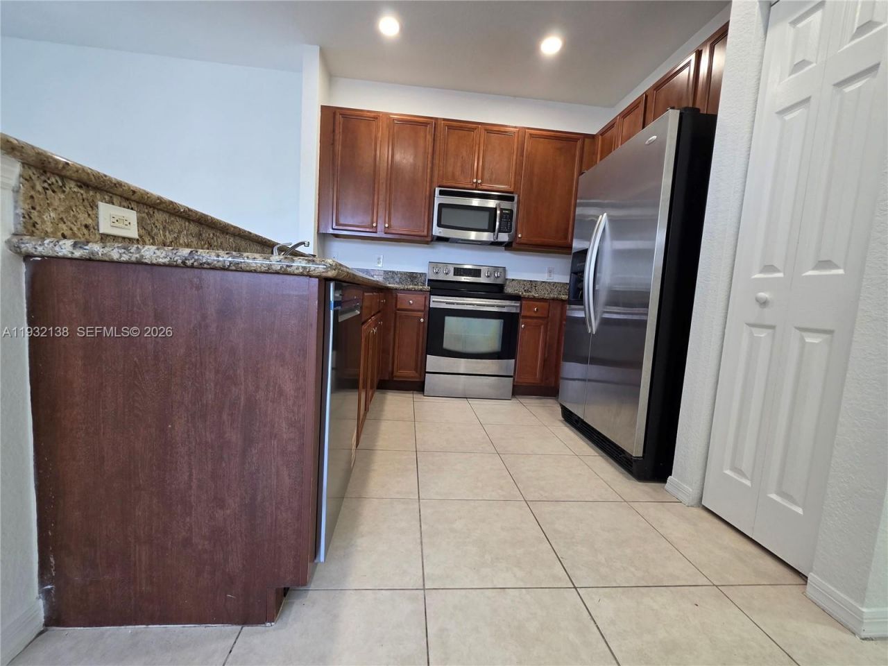 9070 Preston Pl , Unit 9070, Tamarac, FL 33321 Photo