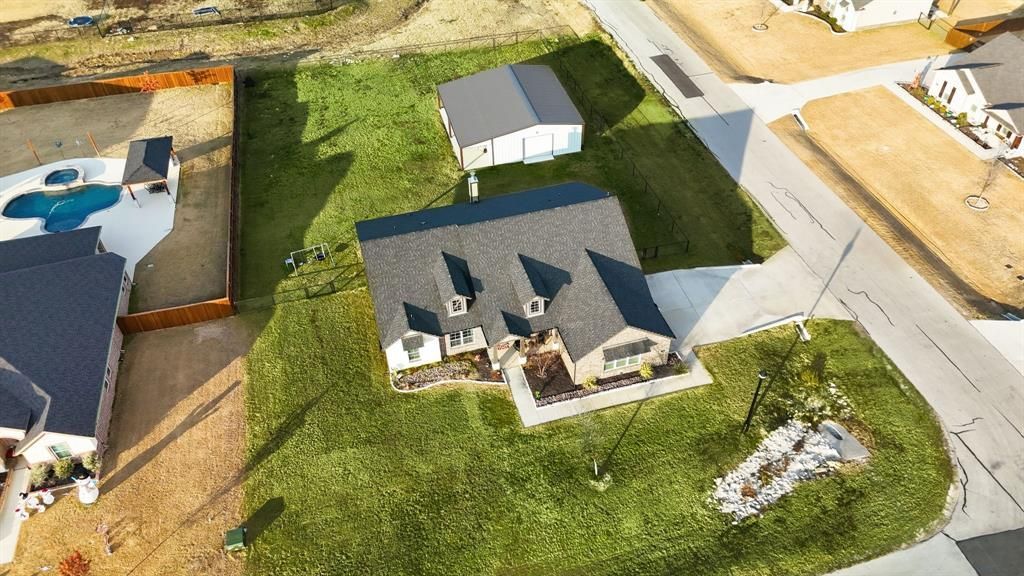 104 Oak Grove Drive, Rhome, TX 76078 Main Photo