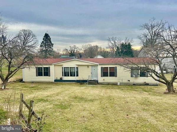 2 OLD CHAPEL AVENUE, BOYCE, VA 22620